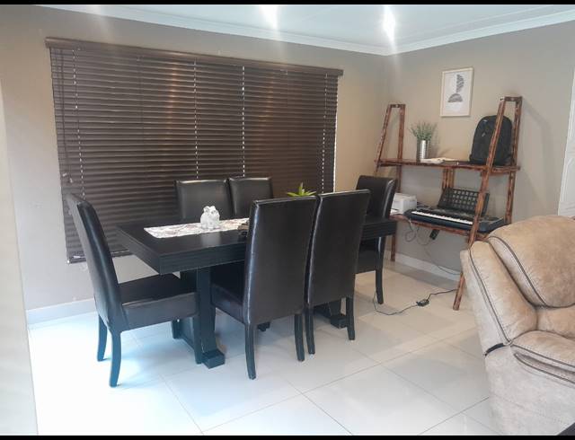 3 BEDROOM HOUSE FOR SALE IN SAFARI GARDENS